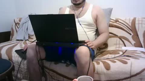 hornymonkey991 online show from June 28, 6:14 pm