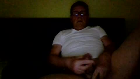 hornyoldman2558 online show from June 21, 1:50 pm