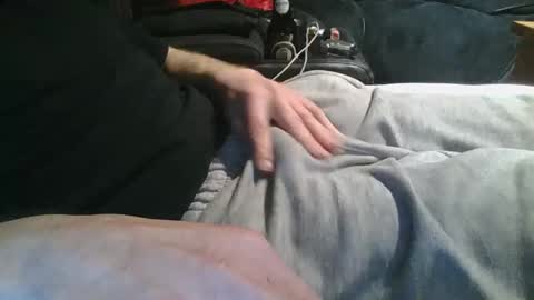 hornyshemalelover69 online show from November 1, 9:19 pm