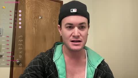 Snapshot of hornytightboy89 chatting on February 23, 3:18 am Hornytightboy89 online show from February 23, 3:18 am