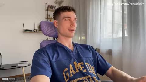 Snapshot of hornytwunk01 chatting on September 28, 9:29 am Travis online show from September 28, 9:29 am