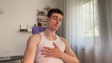 Snapshot of hornytwunk01 chatting on September 17, 11:00 am Travis online show from September 17, 11:00 am