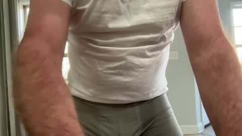 Snapshot of hornyusa13 chatting on February 22, 3:10 pm hornyusa13 online show from February 22, 3:10 pm