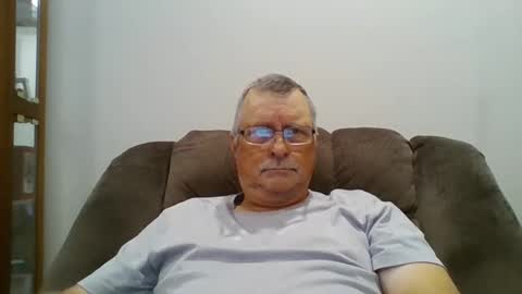 hot4tightholes online show from December 5, 2:35 pm