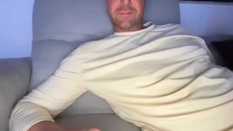 Bobby online show from February 20, 10:00 pm