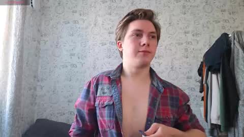 Snapshot of hot_boy_oscar chatting on September 27, 11:08 am Oscar  online show from September 27, 11:08 am