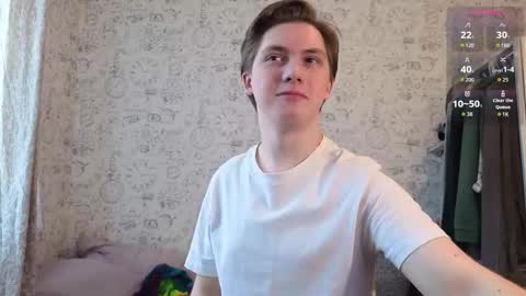 Snapshot of hot_boy_oscar chatting on October 12, 11:15 am Oscar  online show from October 12, 11:15 am