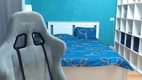 hot_cap_77 online show from October 16, 7:44 pm