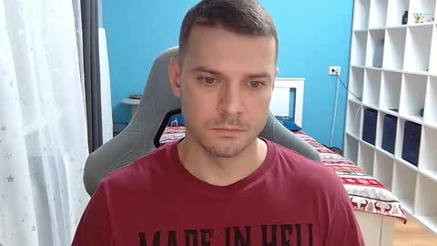 hot_cap_77 online show from December 18, 5:53 pm