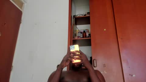 hot_frozone online show from October 27, 6:43 pm