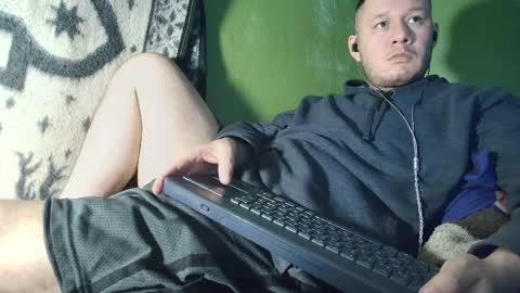 hot_guy36 online show from January 18, 3:19 am
