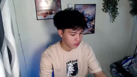 mark online show from April 1, 12:07 pm