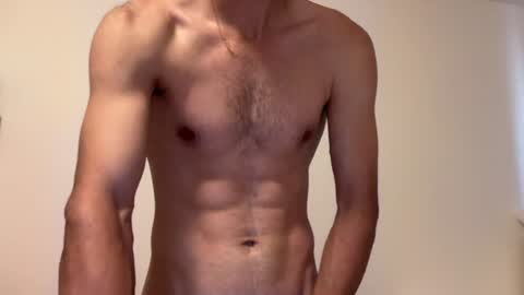hot_men_athlete online show from June 22, 11:26 am