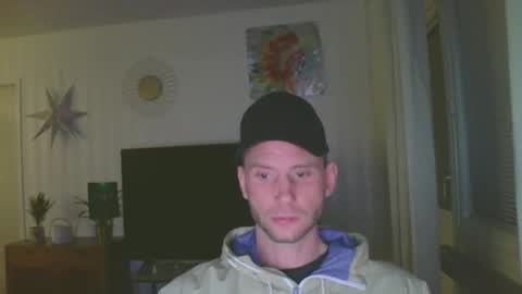 hot_saucer online show from March 27, 1:54 am