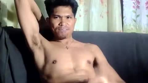 hotdaddy_35 online show from May 25, 7:25 am