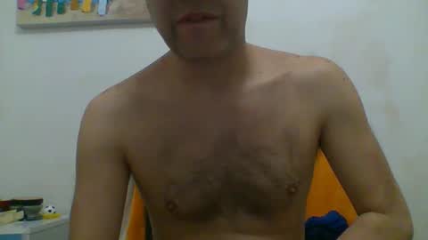 Snapshot of hotitan chatting on October 6, 4:06 am hottitan  twitter Marianoshcam online show from October 6, 4:06 am
