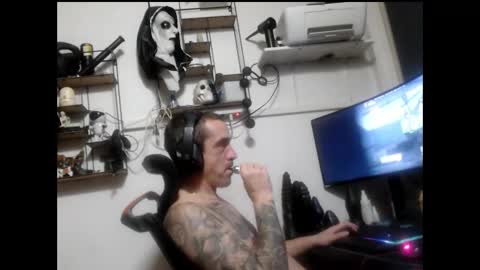 hotkinkytat online show from January 1, 5:01 am