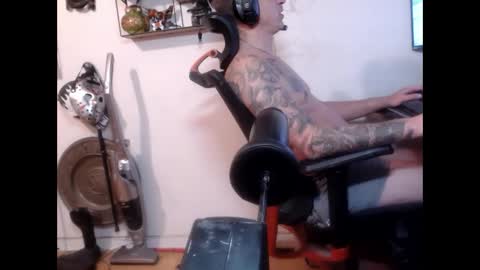 hotkinkytat online show from February 12, 7:02 pm