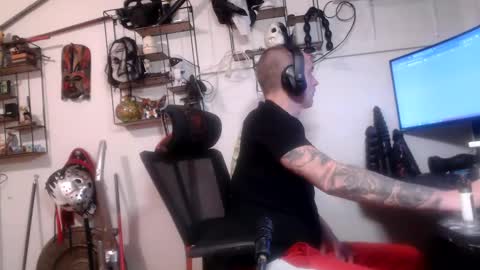 hotkinkytat online show from January 21, 11:55 pm