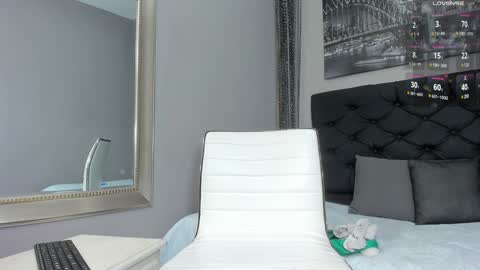 Hotkoljei online show from December 21, 3:58 am