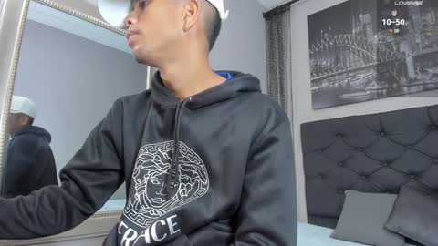 Hotkoljei online show from December 20, 4:09 am