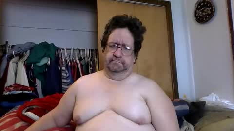 hotnude51 online show from February 26, 7:37 pm