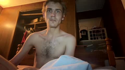 Snapshot of hotsexyricky24 chatting on January 5, 7:17 am HotSexyRicky24 online show from January 5, 7:17 am