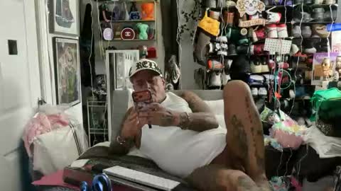 hotstuff775616 online show from March 12, 2:41 am