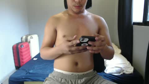 hottie_kyle69 online show from June 23, 4:50 am