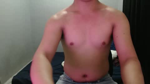 hottie_kyle69 online show from June 1, 1:39 am