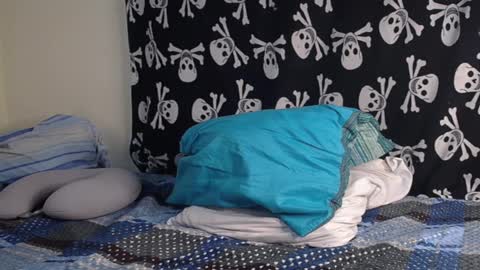 Snapshot of hottiekingny chatting on February 11, 2:25 am independent Model online show from February 11, 2:25 am