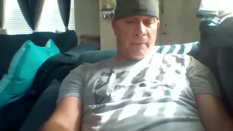 hotyummycock69 online show from September 18, 7:38 pm