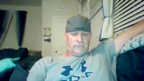 hotyummycock69 online show from October 3, 4:06 am