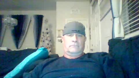 hotyummycock69 online show from December 18, 10:39 pm