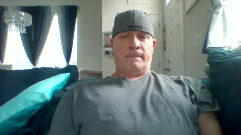 hotyummycock69 online show from September 28, 8:18 pm