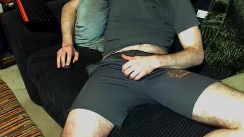 hrnyldn91213730 online show from March 5, 6:15 pm