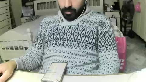 hugeveiny online show from March 11, 5:57 pm