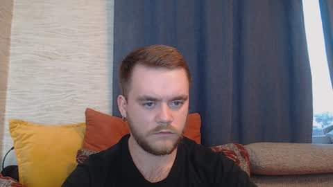 Hugo online show from December 8, 12:19 pm