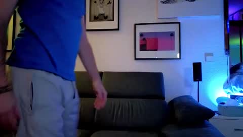 Hugo online show from February 20, 8:58 pm