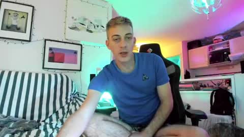 Hugo online show from December 16, 9:20 pm