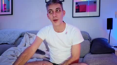 Hugo online show from January 17, 10:05 pm