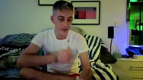 Hugo online show from January 9, 9:16 pm