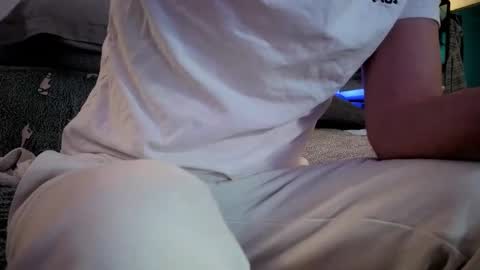 Hugo online show from February 27, 8:53 pm