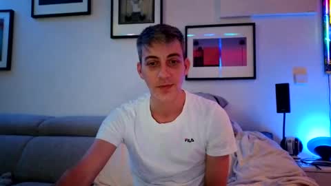 Hugo online show from January 30, 9:04 pm