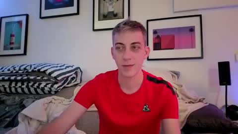 Hugo online show from February 21, 7:54 pm