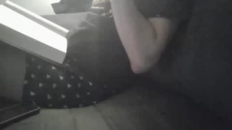 huguit026 online show from February 12, 1:55 am