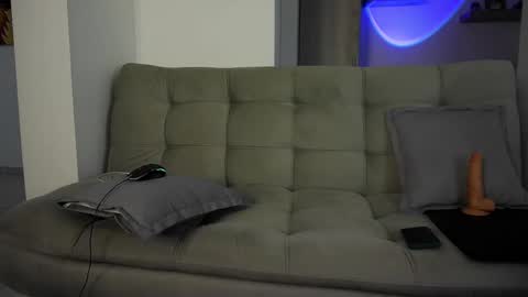 Snapshot of hun_damer chatting on September 22, 12:33 am hun_damer online show from September 22, 12:33 am