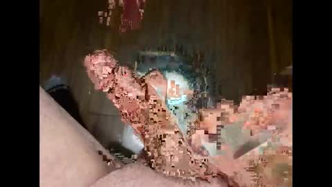 hung_mac0 online show from April 19, 3:55 pm