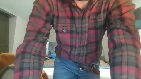 hunghard2004 online show from April 11, 11:19 pm