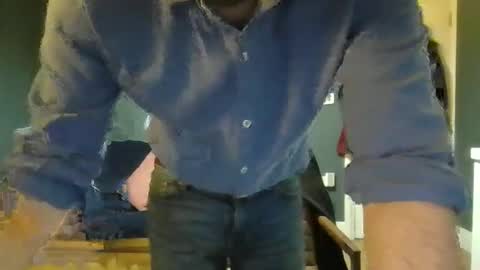 hunghard2004 online show from February 7, 7:52 pm